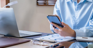 Finance professional using financial services automation on mobile