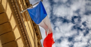 french flag, france e-invoicing